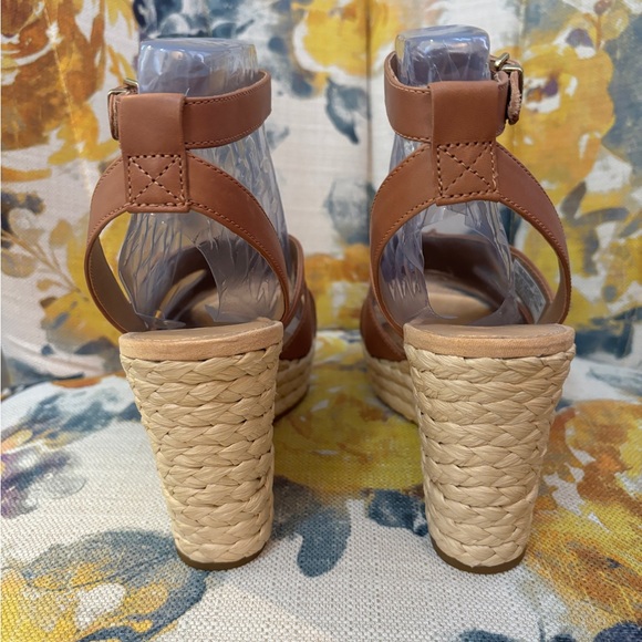 NWT UGG Careena Wedge Sandal in Chestnut Size 8.5 - Picture 5 of 11